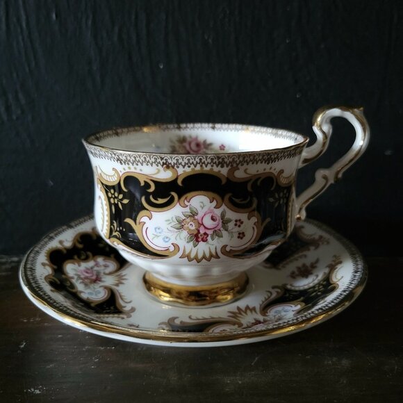 Vtg Paragon By Appointment To Her Majesty Tea Cup & Saucer Black Gold & Floral - Picture 1 of 14